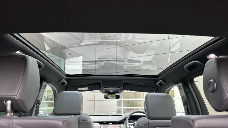 Land Rover Discovery Sport 1.5 P270e Metropolitan 5dr Auto [5 Seat] Station Wagon